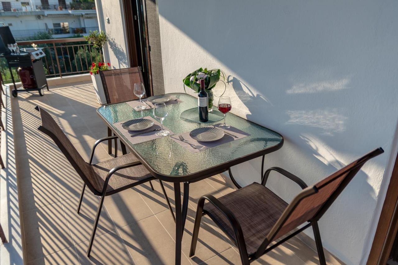 Dimi Seafront By Pro Services - דירה